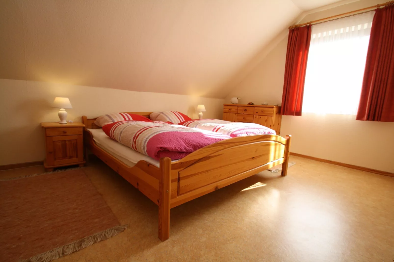 Goldkopf DG-Bedroom
