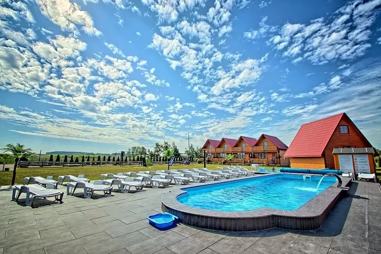 Domki wakacyjne z basenem dla 5 osób Jarosławiec-Pool