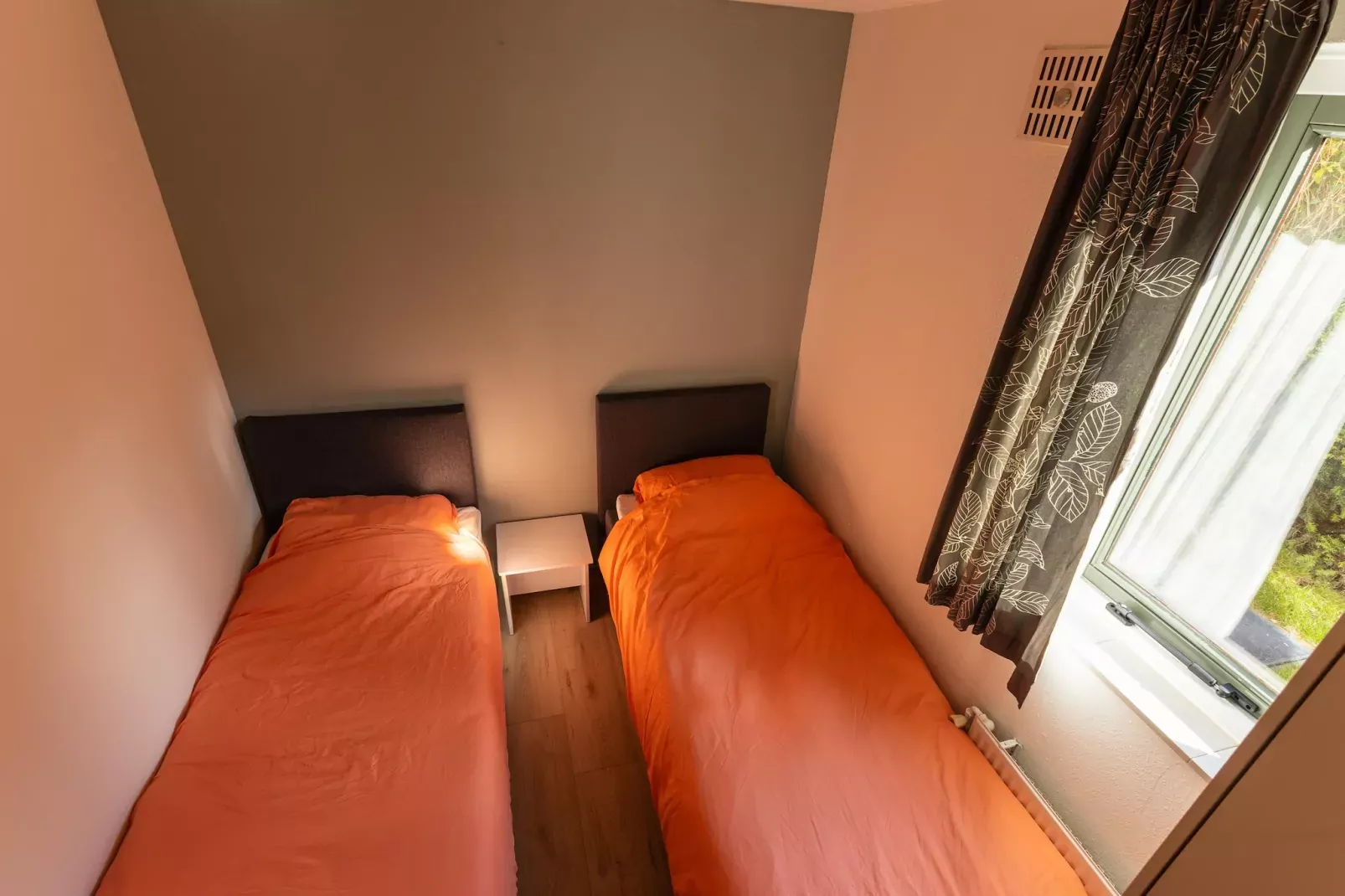 NR 44-Bedroom