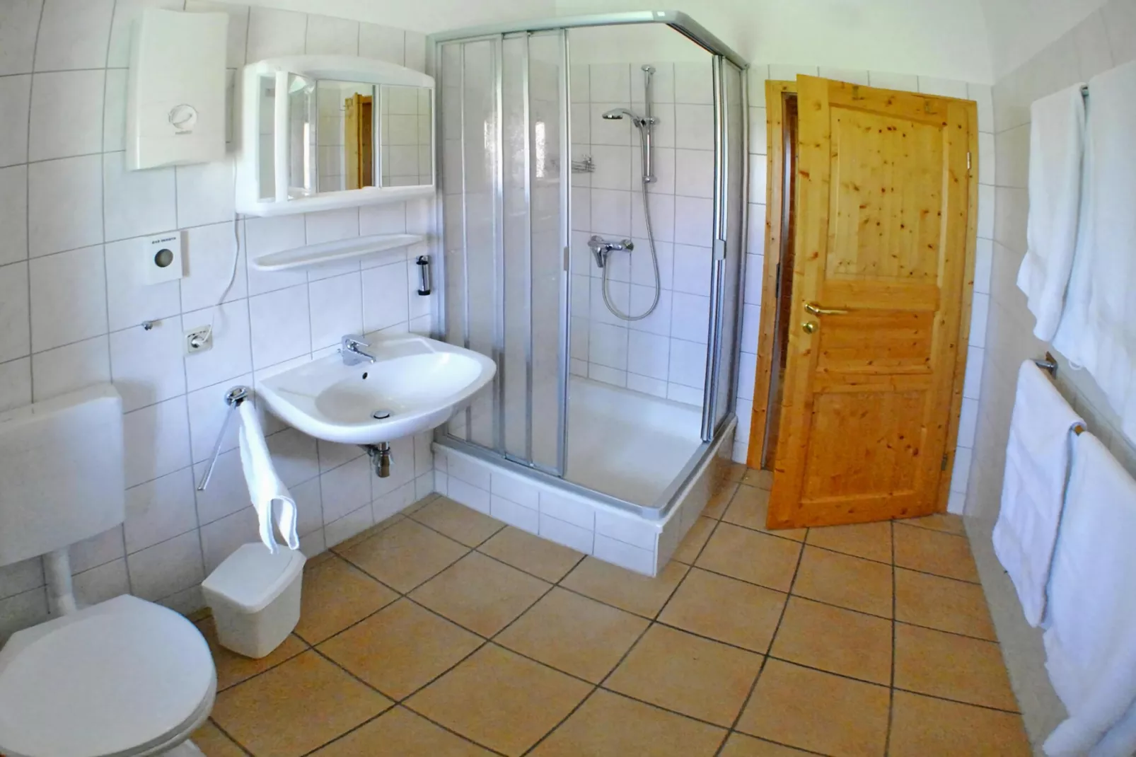 4 Personen-Bathroom