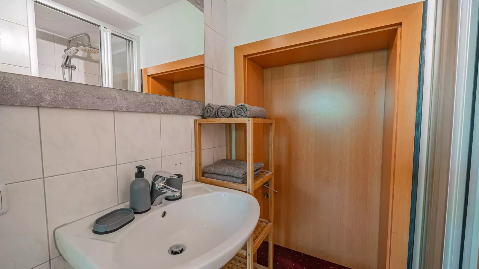Haus Bernadette XL-Bathroom