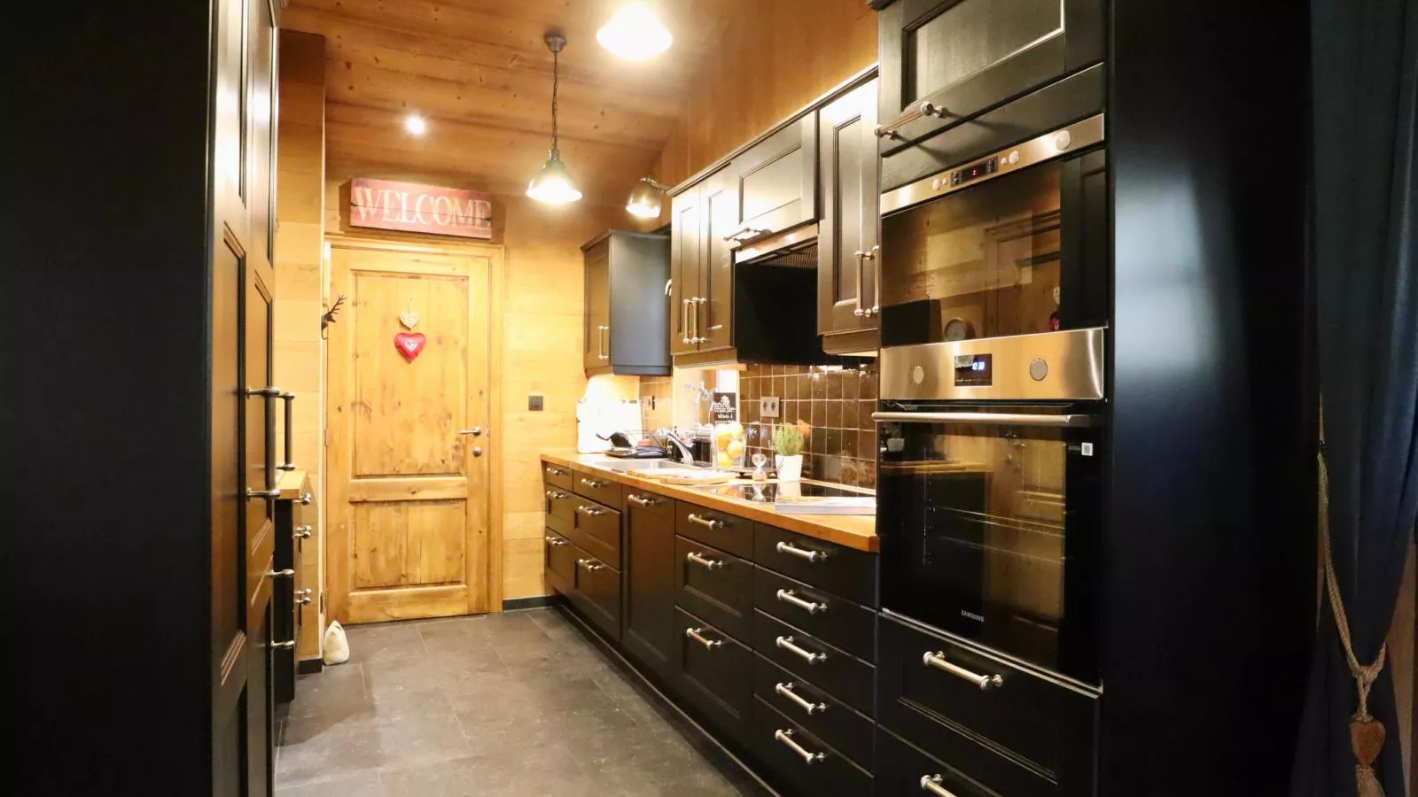 La Linotte-Kitchen