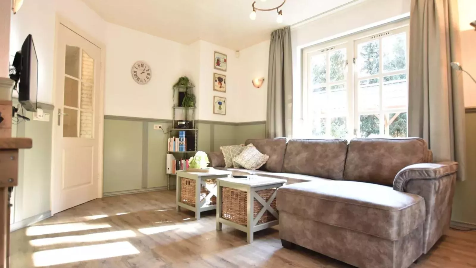 Langgoor-Living room
