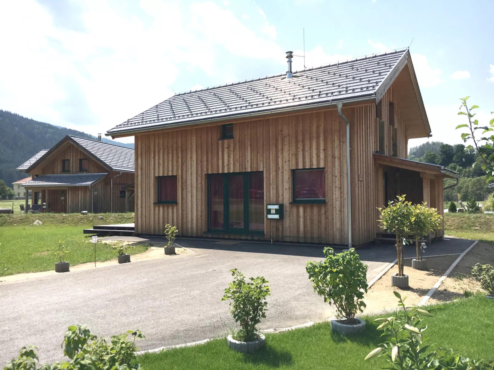 Superior # 15 mit IR-Sauna & Sprudelbad-Outside