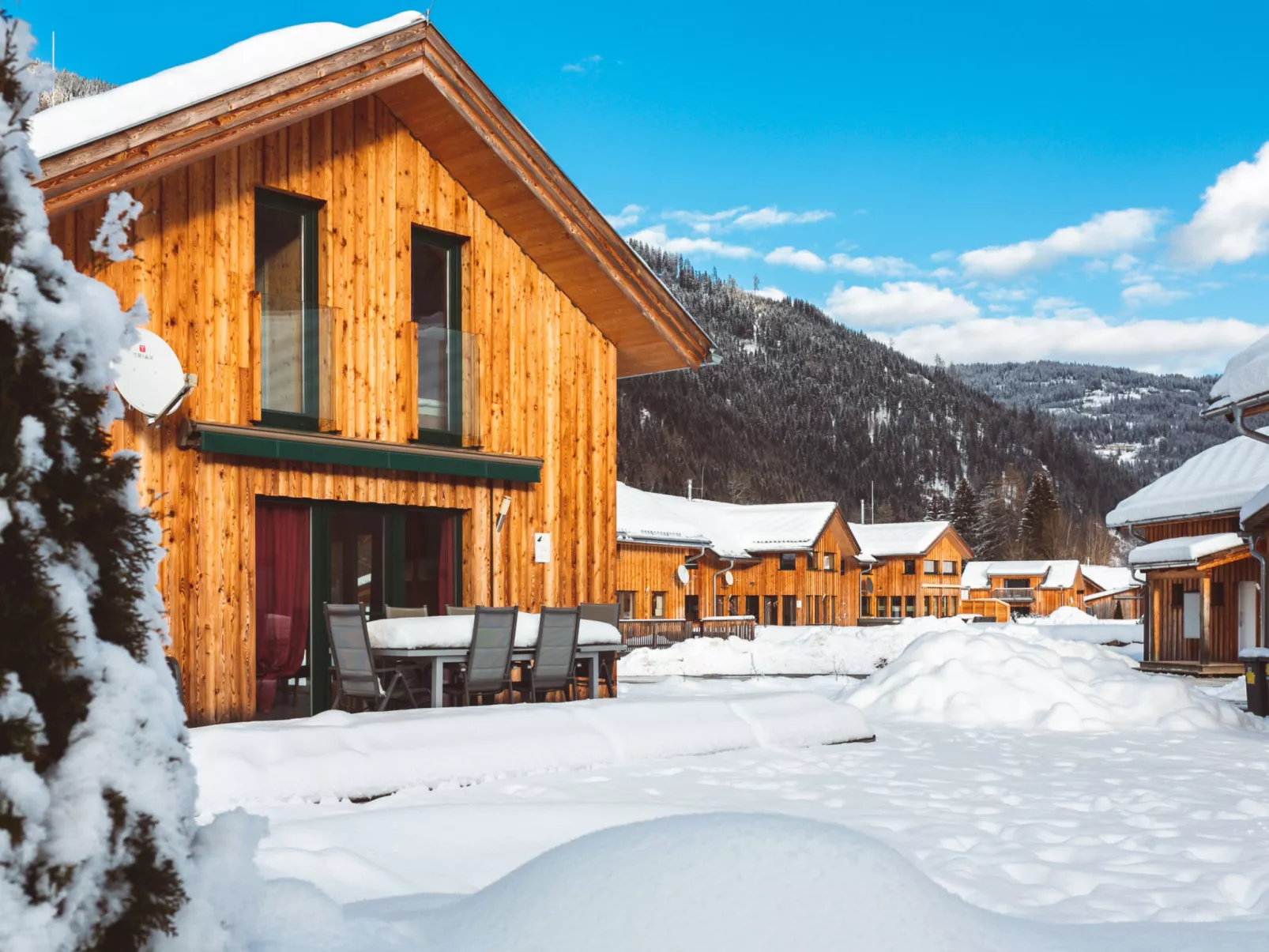 Superior # 15 mit IR-Sauna & Sprudelbad-Outside