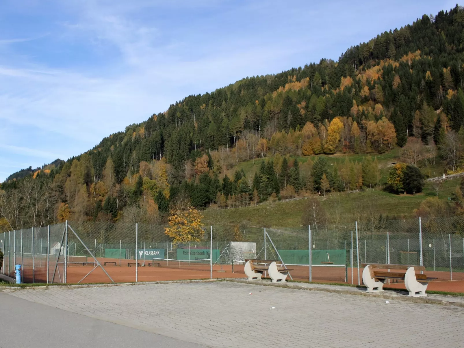 Superior # 15 mit IR-Sauna & Sprudelbad-Outside