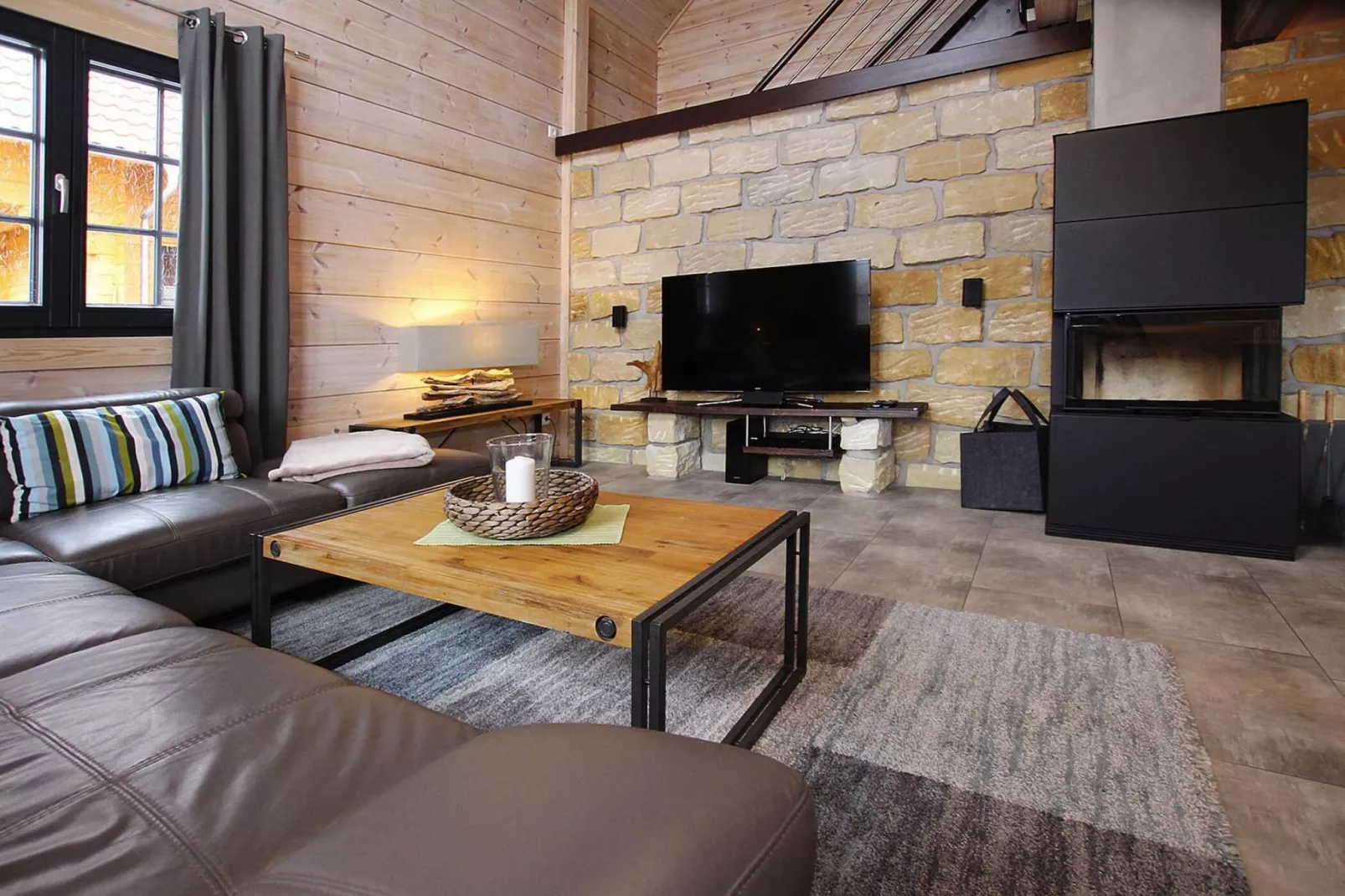 7 Personen-Living room