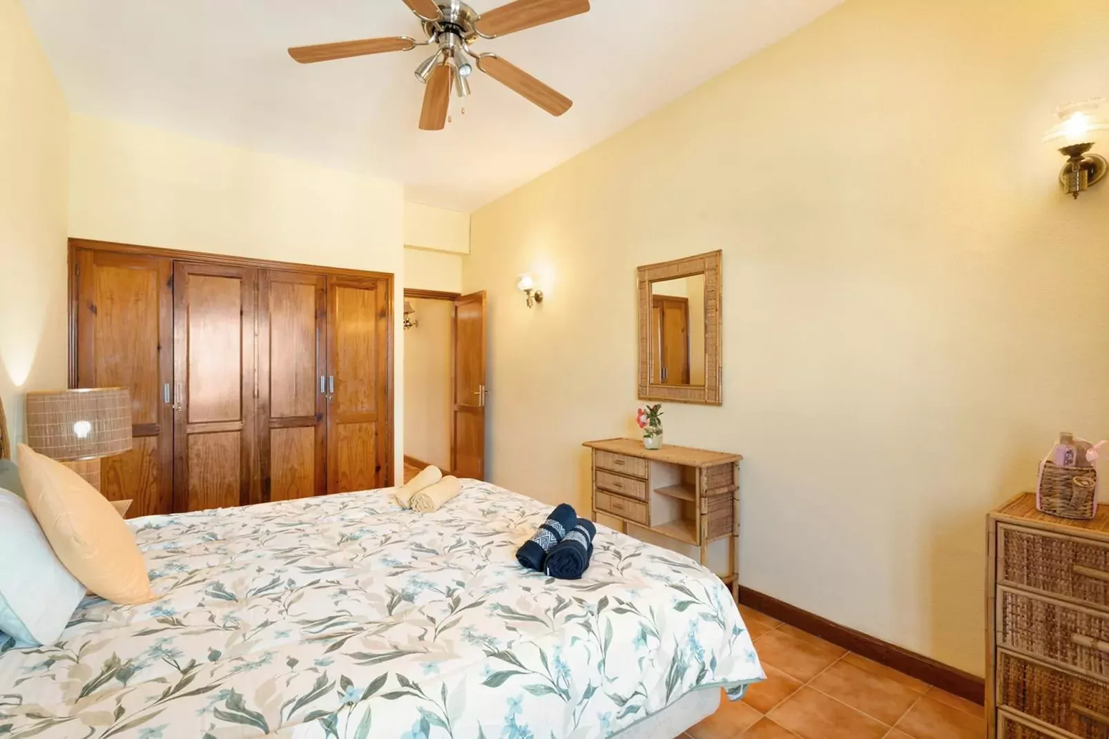 El Poblado Marinero Sea View-Bedroom