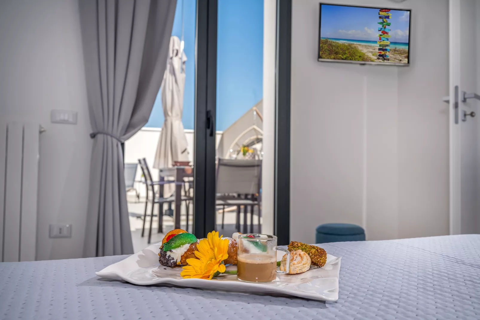 Attico Dolce Vista-Bedroom