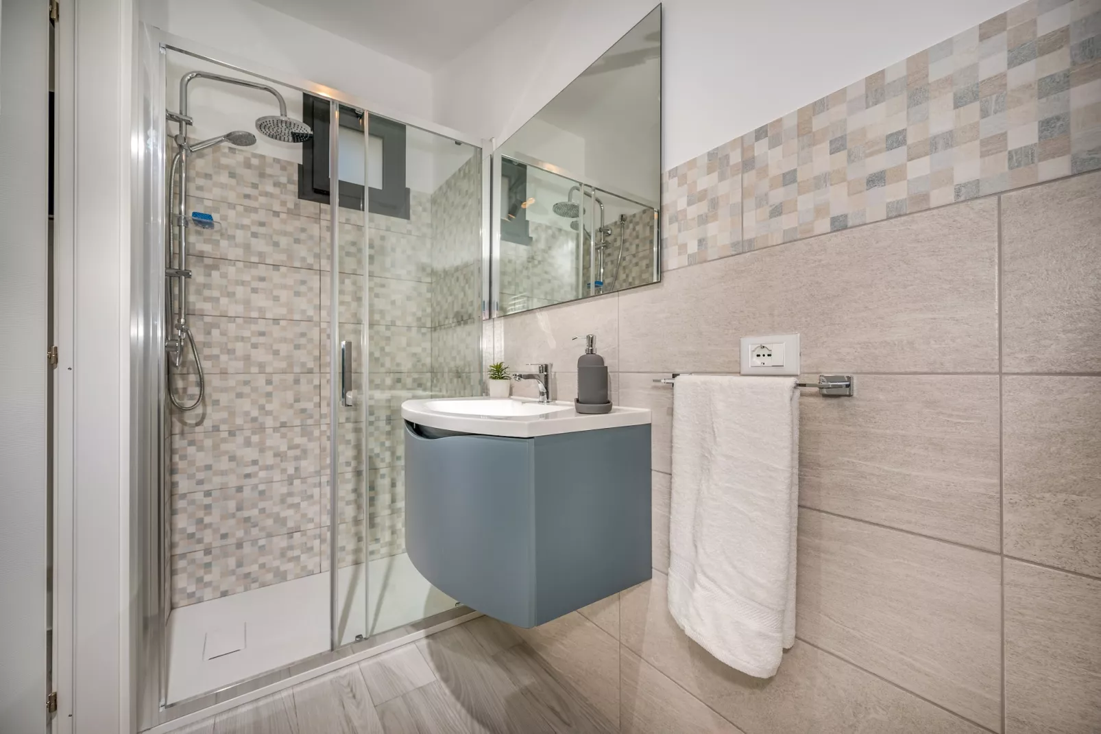 Attico Dolce Vista-Bathroom