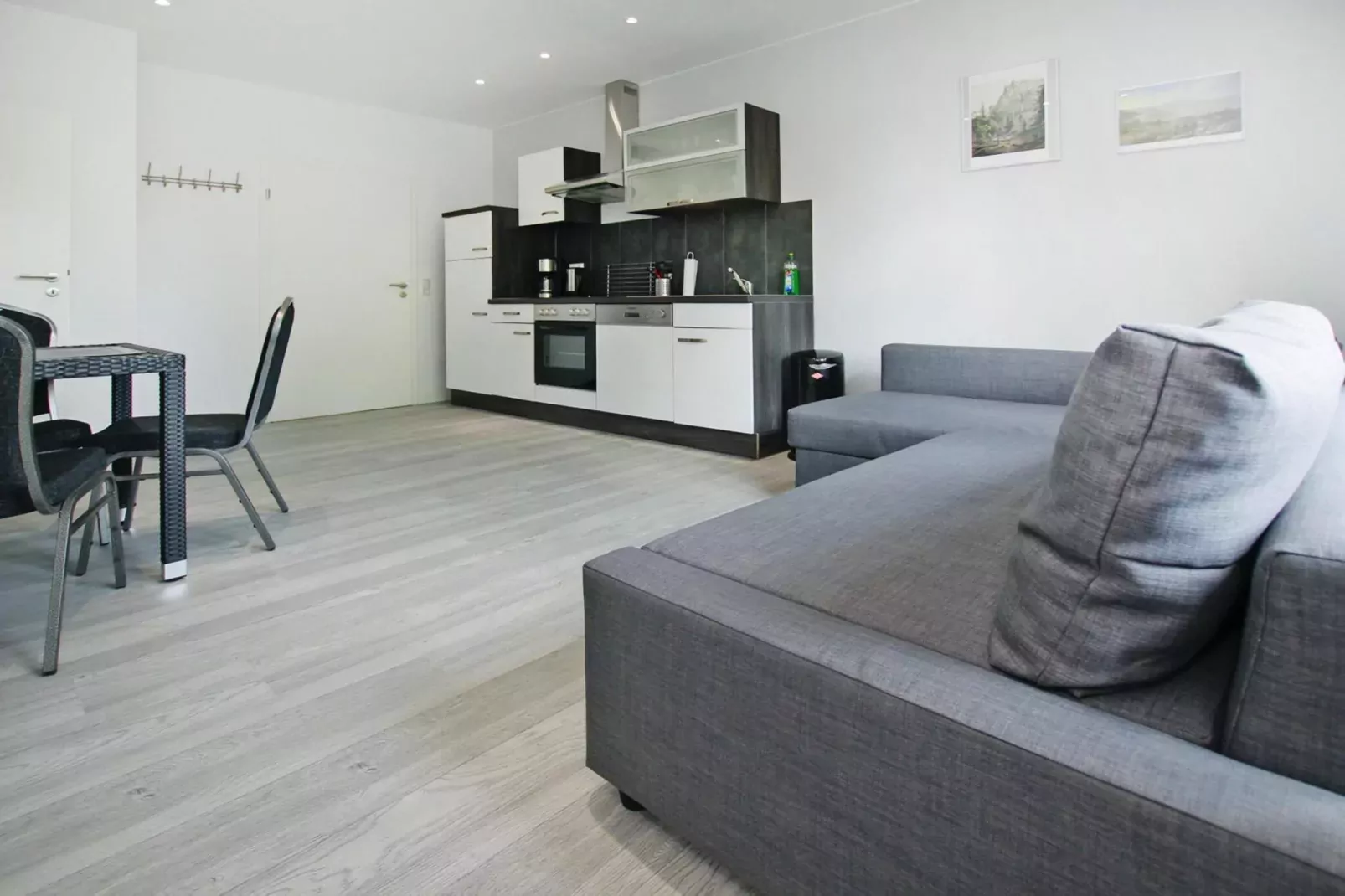 Apartment im alten Bahnhof-Living room