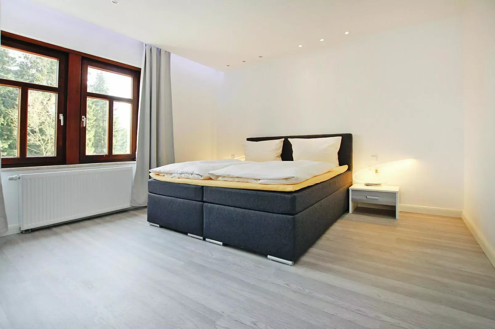Apartment im alten Bahnhof-Bedroom