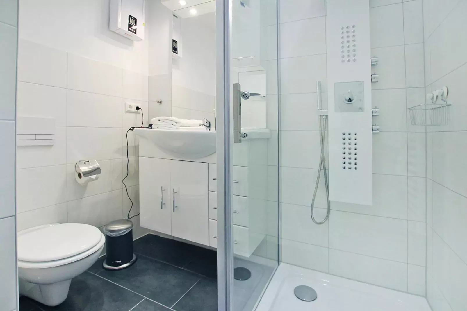 Apartment im alten Bahnhof-Bathroom
