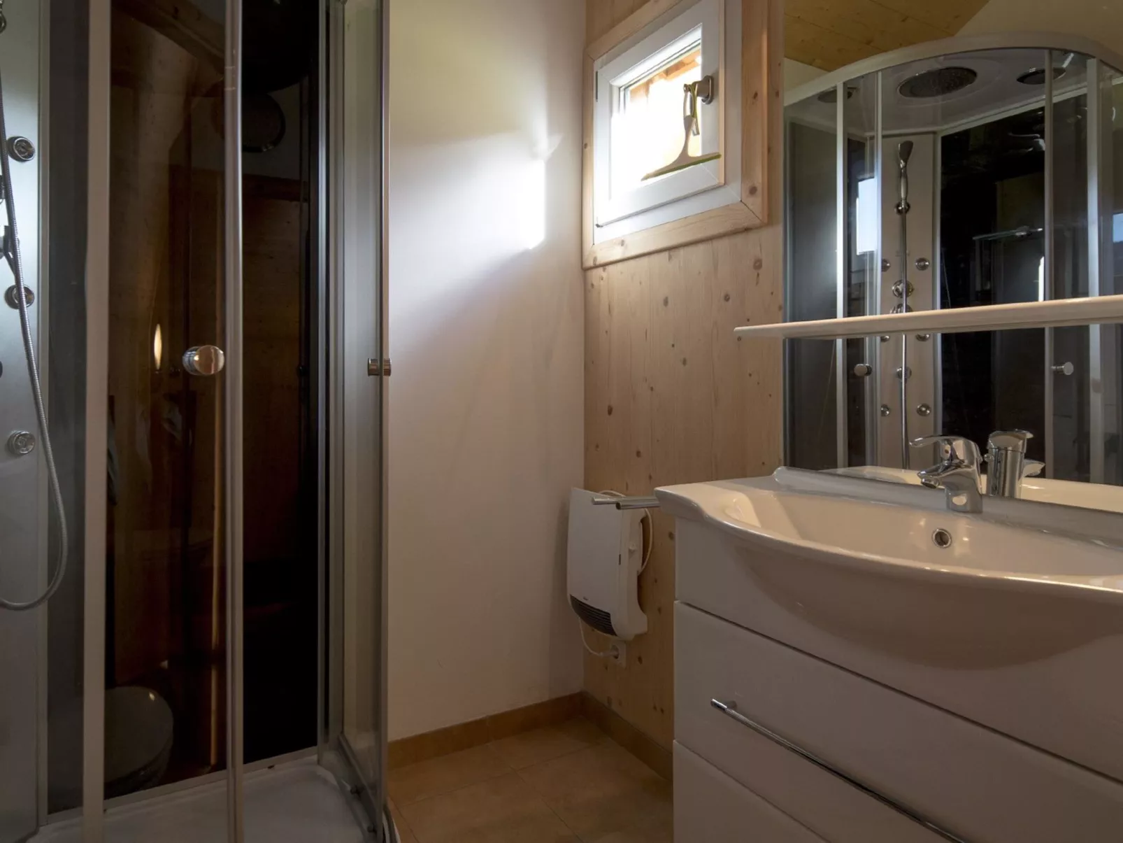 Stolz 2a-Inside