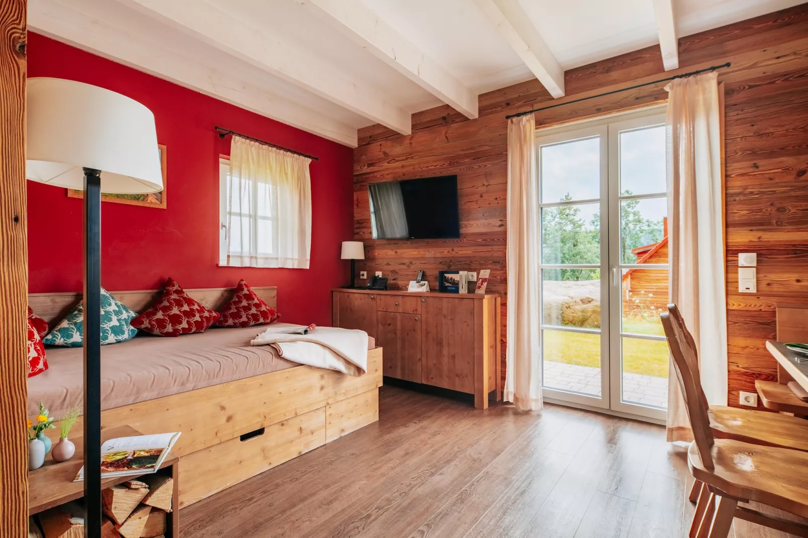 FH PremiumLodge Plus-4Erw und 2 Ki 4-11-Living room