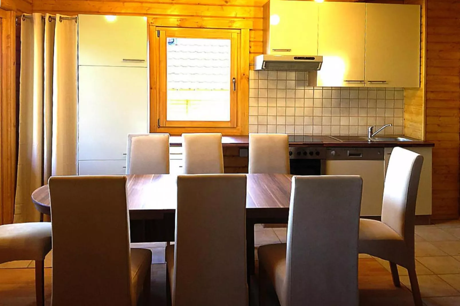 Blockhaus II-Dining room