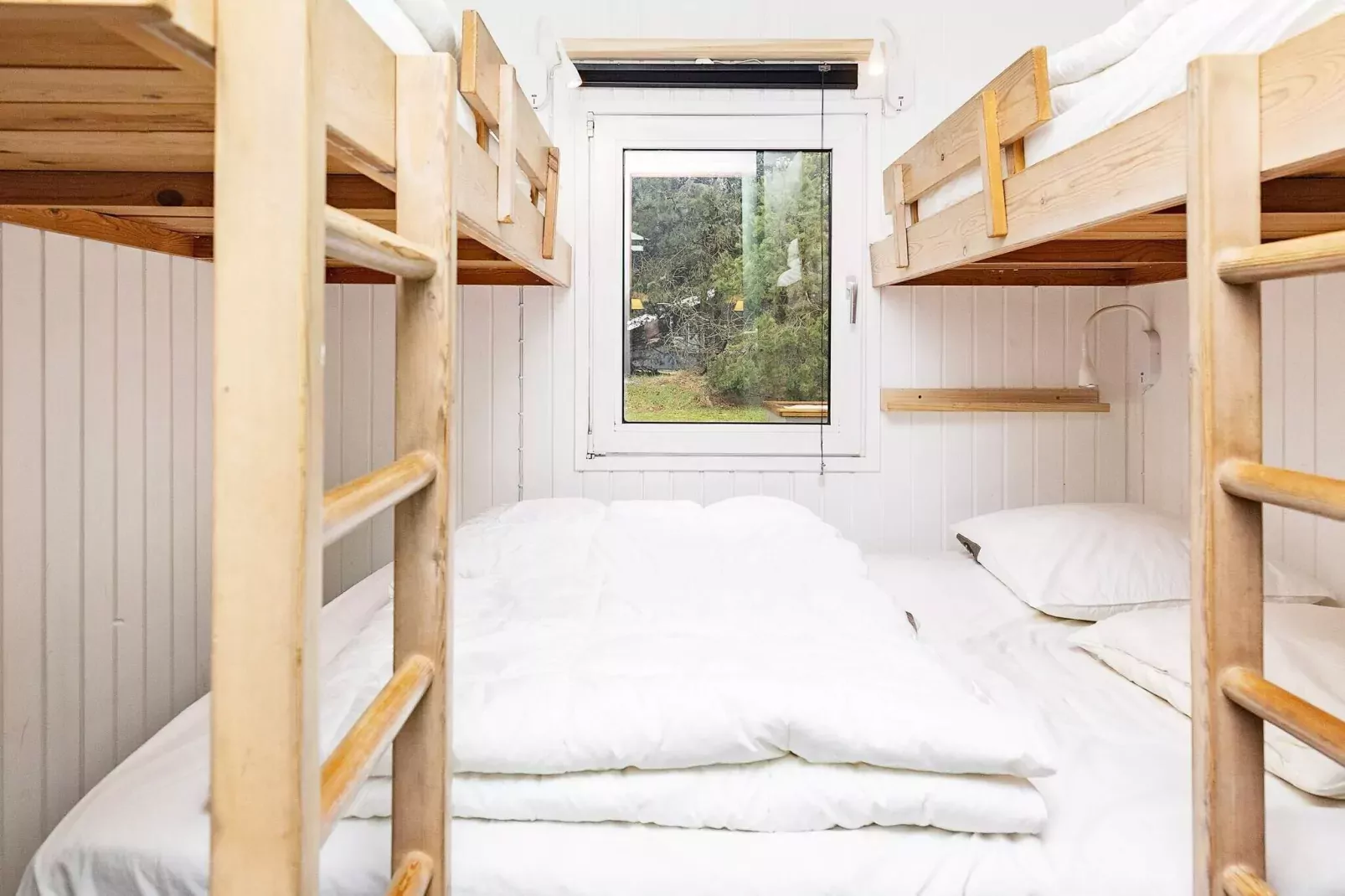 12 person holiday home in Saltum-Indoor