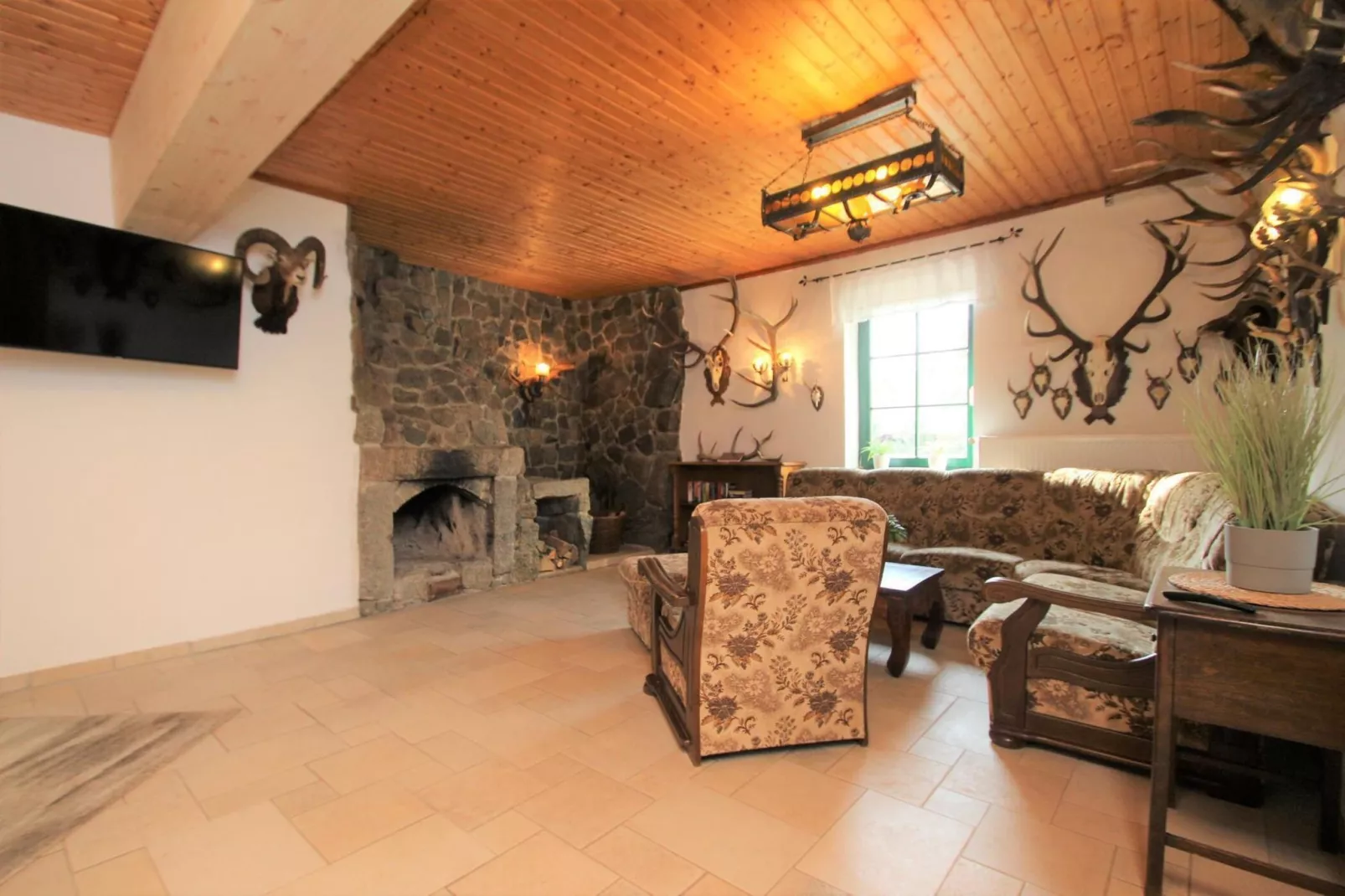 DHH 130 qm-Living room