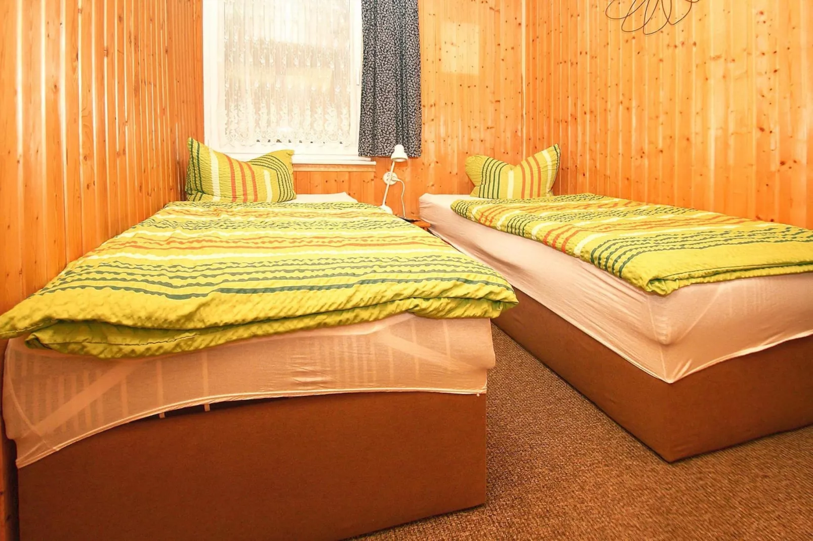 Feriensiedlung Am Grundlossee / DHH Typ 1 40 qm 4 Pers-Bedroom