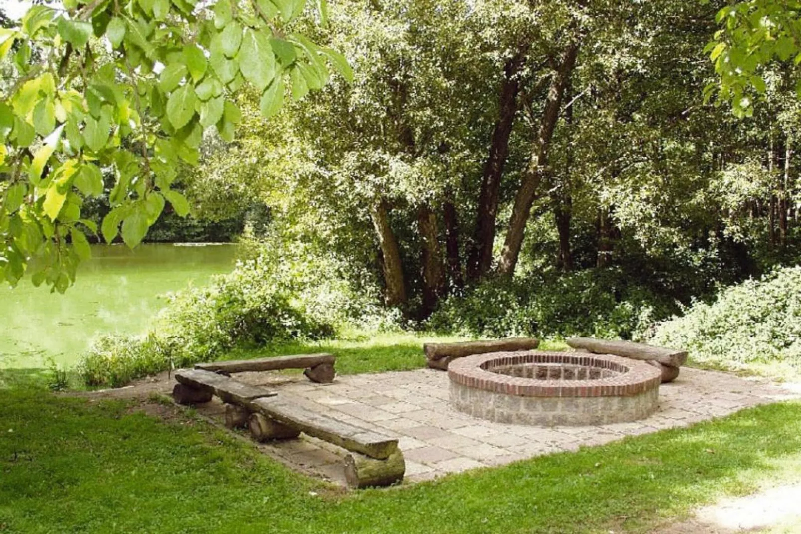Feriensiedlung Am Grundlossee / DHH Typ 1 40 qm 4 Pers-Park facilities