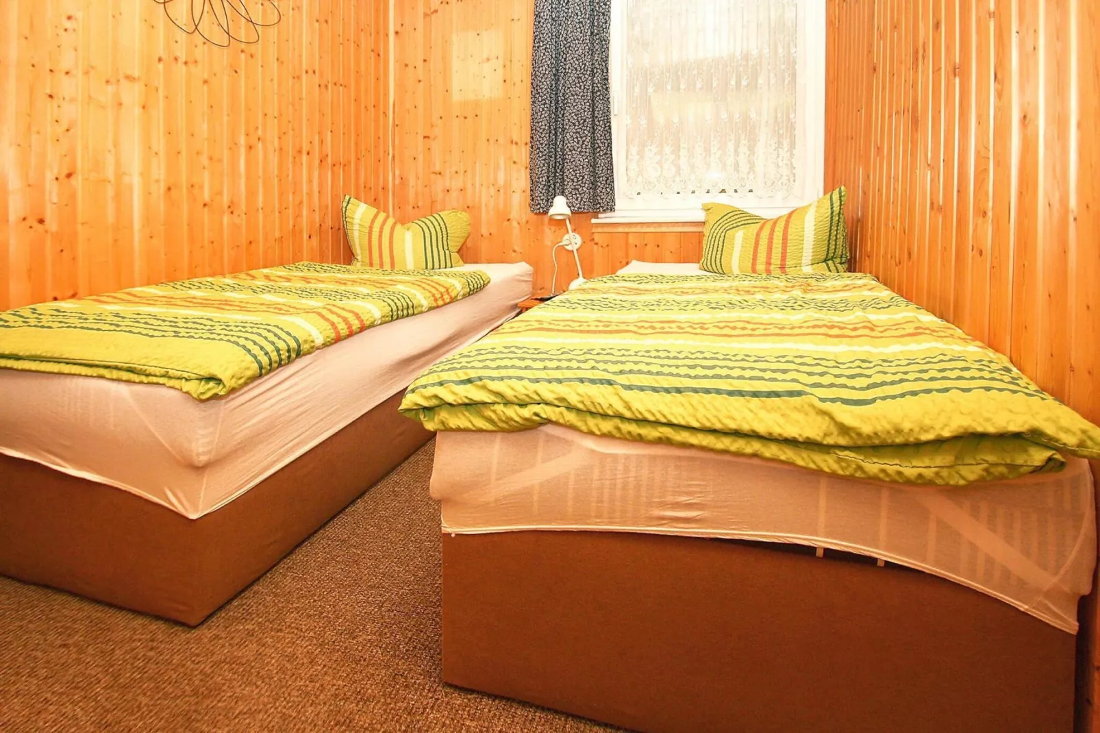 Feriensiedlung Am Grundlossee / DHH Typ 1 40 qm 4 Pers-Bedroom