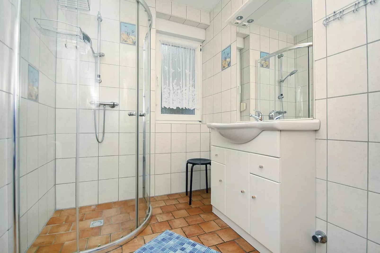 Feriensiedlung Am Grundlossee / DHH Typ 3 45 qm 4 Pers-Bathroom