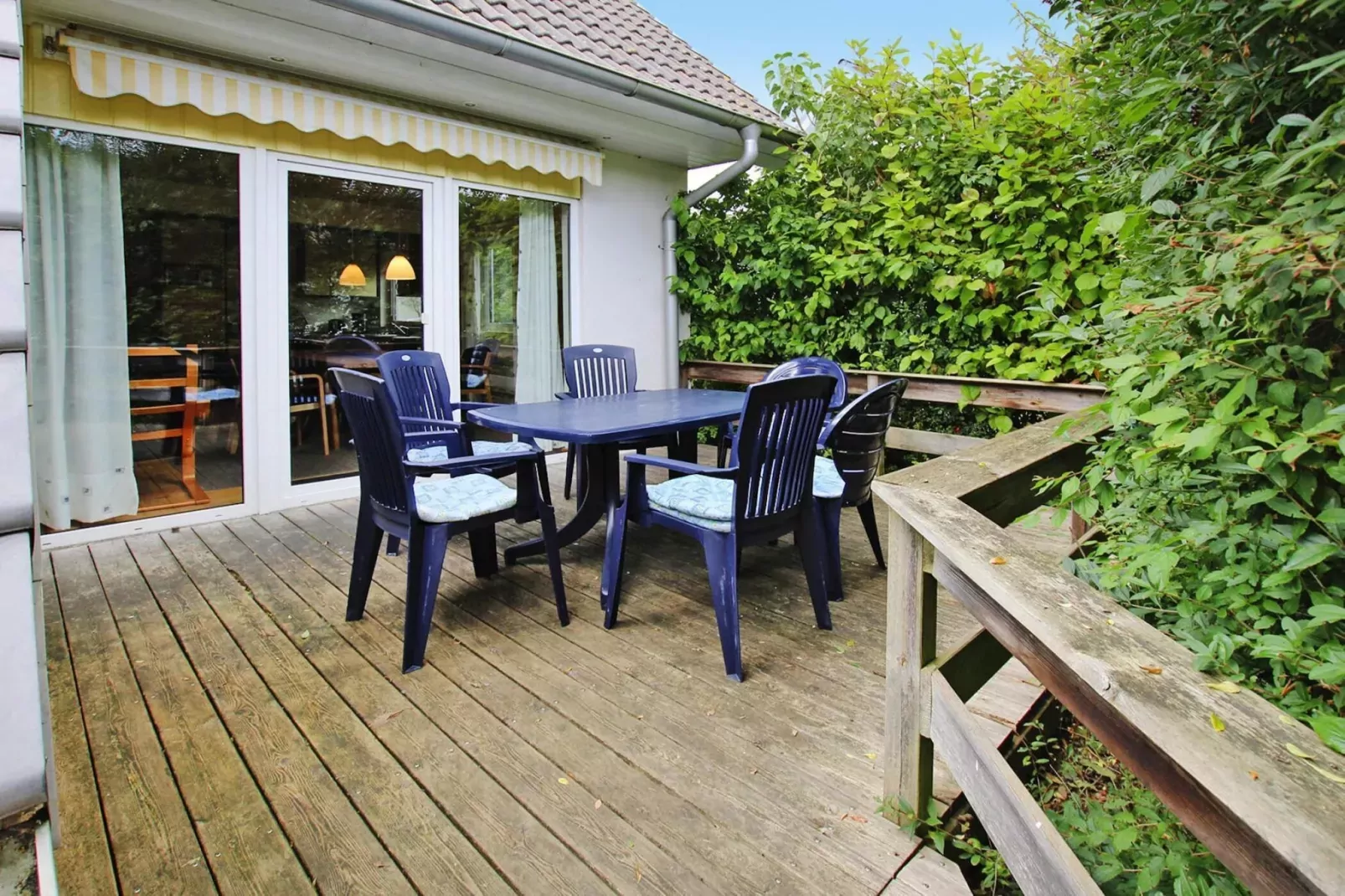 Teichrose 108 qm 9 Personen-Terrace balcony