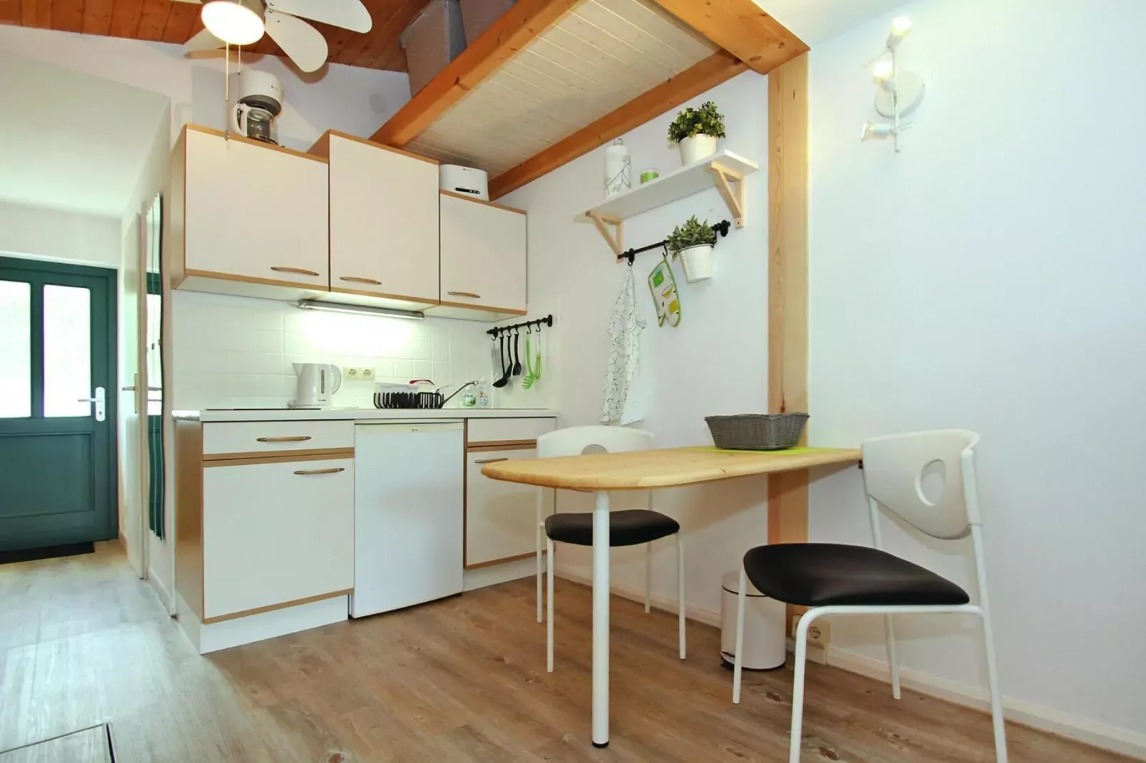 Bootshaus 26 qm-Kitchen