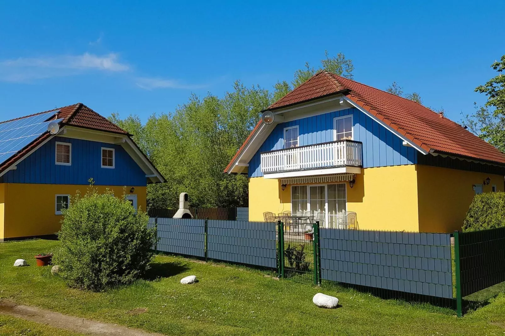 FH Nr 2 mit Hund 7-8 Personen 135 qm-Extérieur été