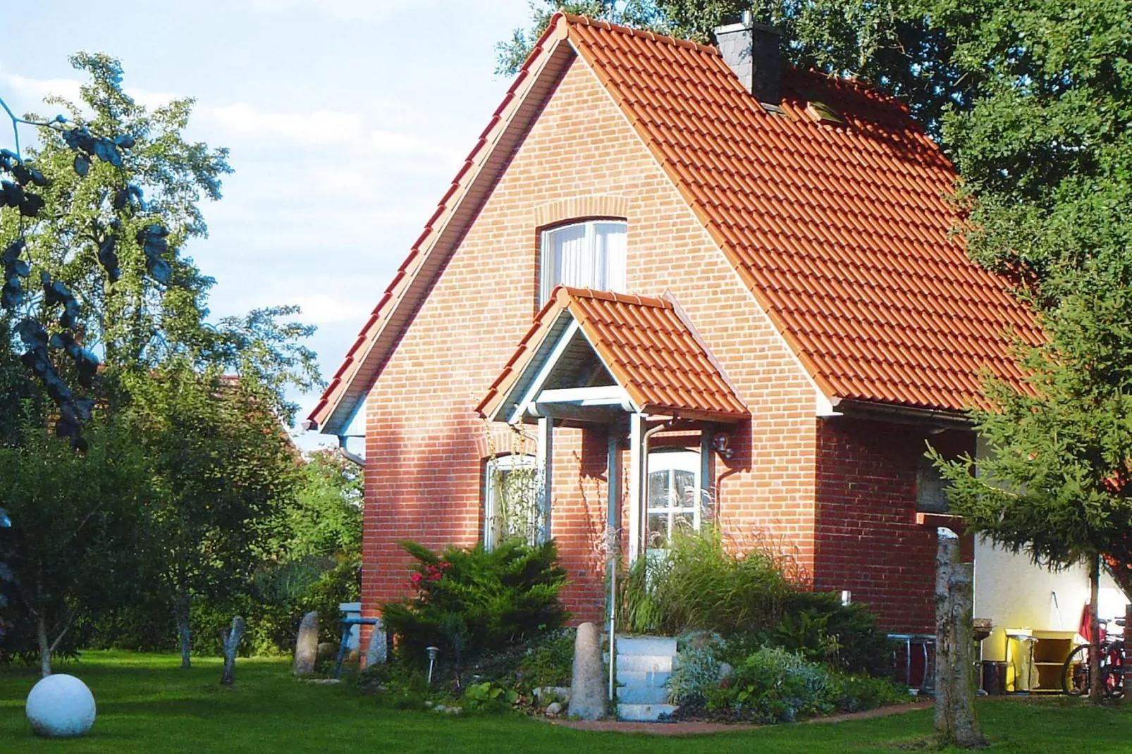 Ferienhaus 65 qm-Exterior in summer