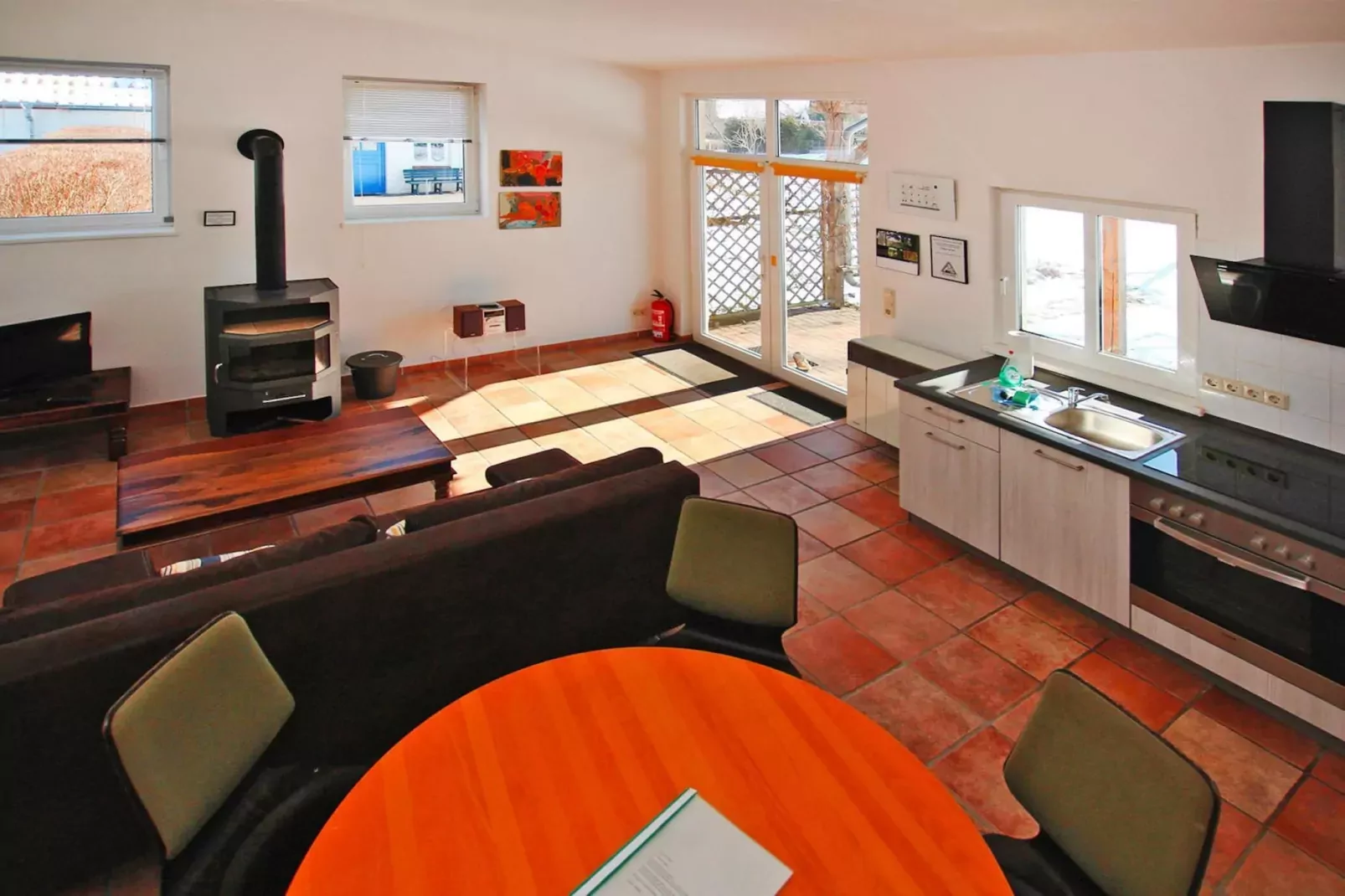 Remise 48 qm-Living room