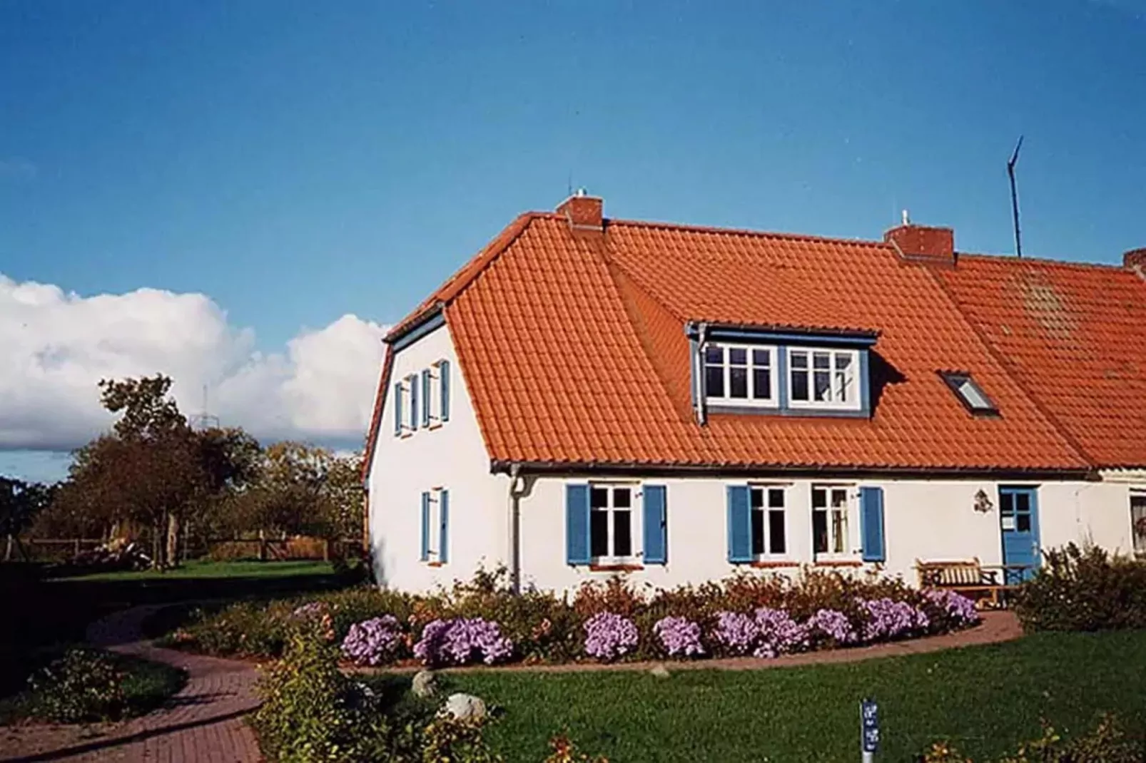 Erdgeschoss 80 qm-Exterior summer