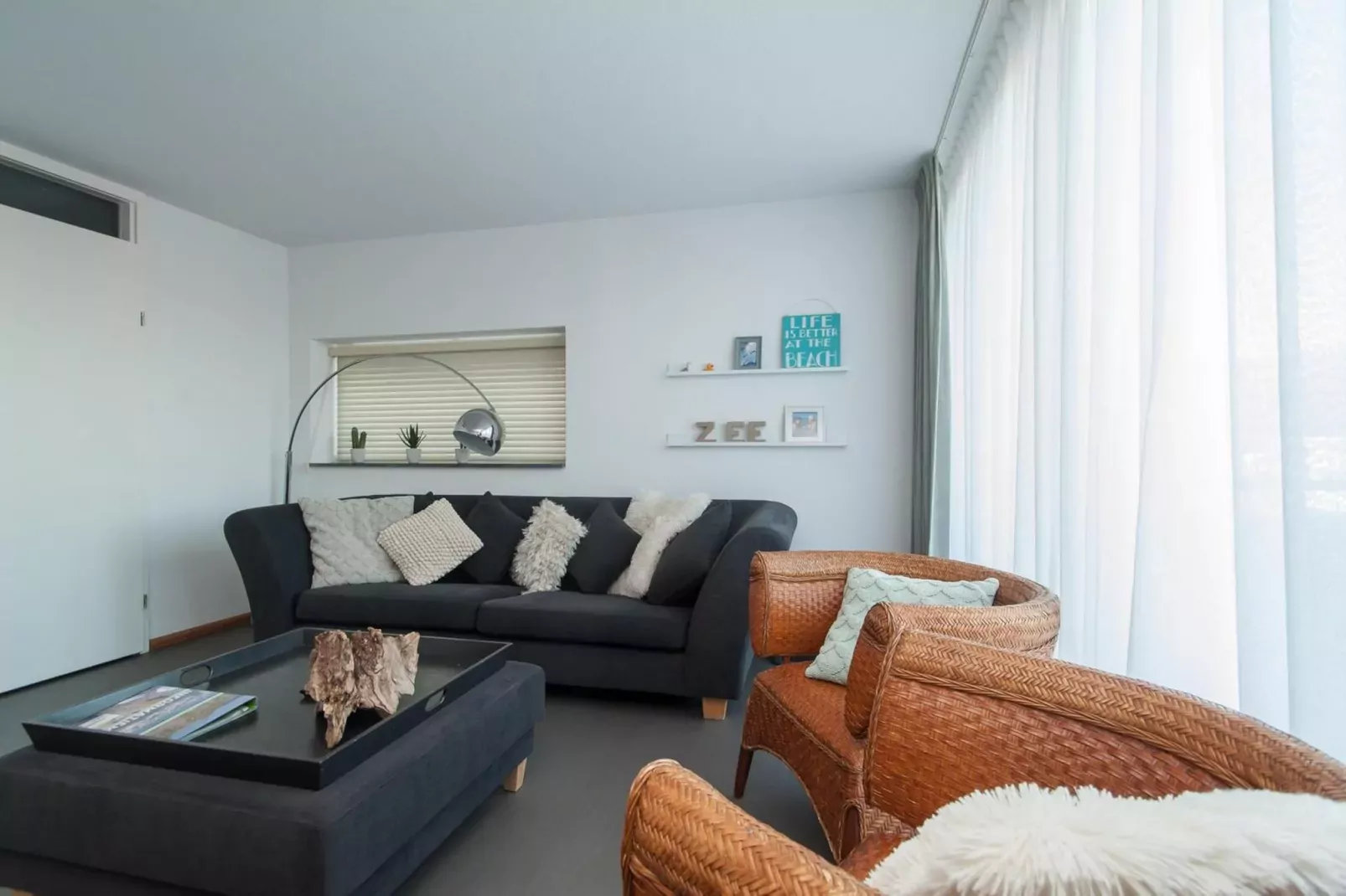 Suite Duinzicht-Living room
