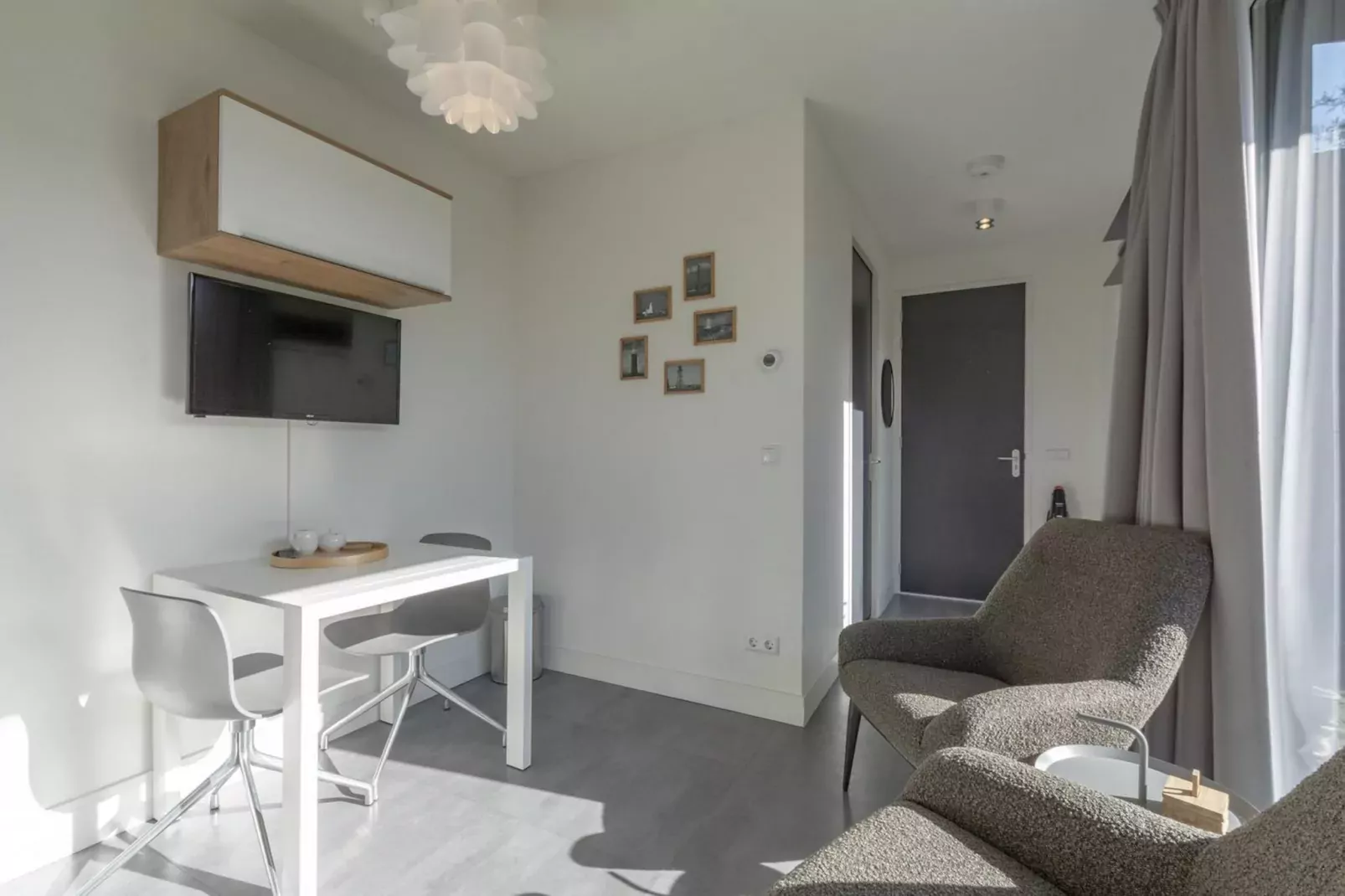 Suite Uitwaayer-Dining room