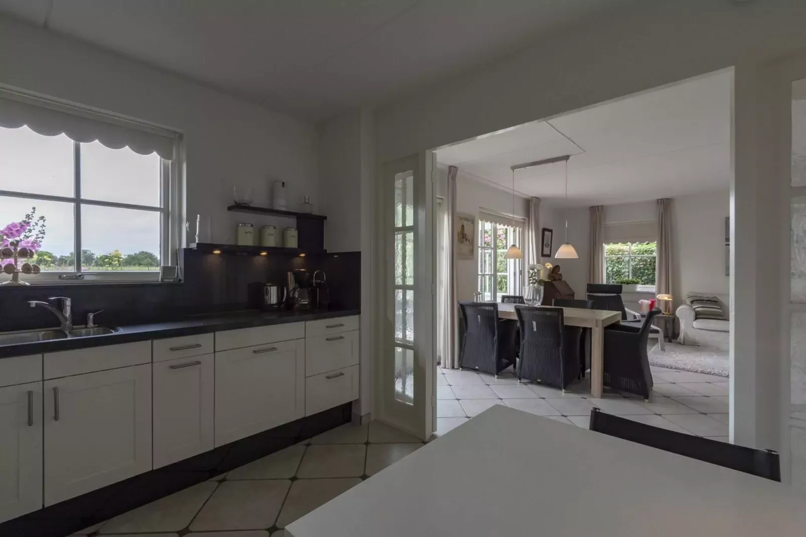De Buitenplaats 16-Kitchen