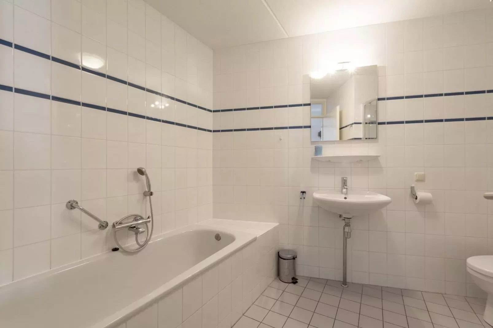 Résidence Juliana 58-Bathroom