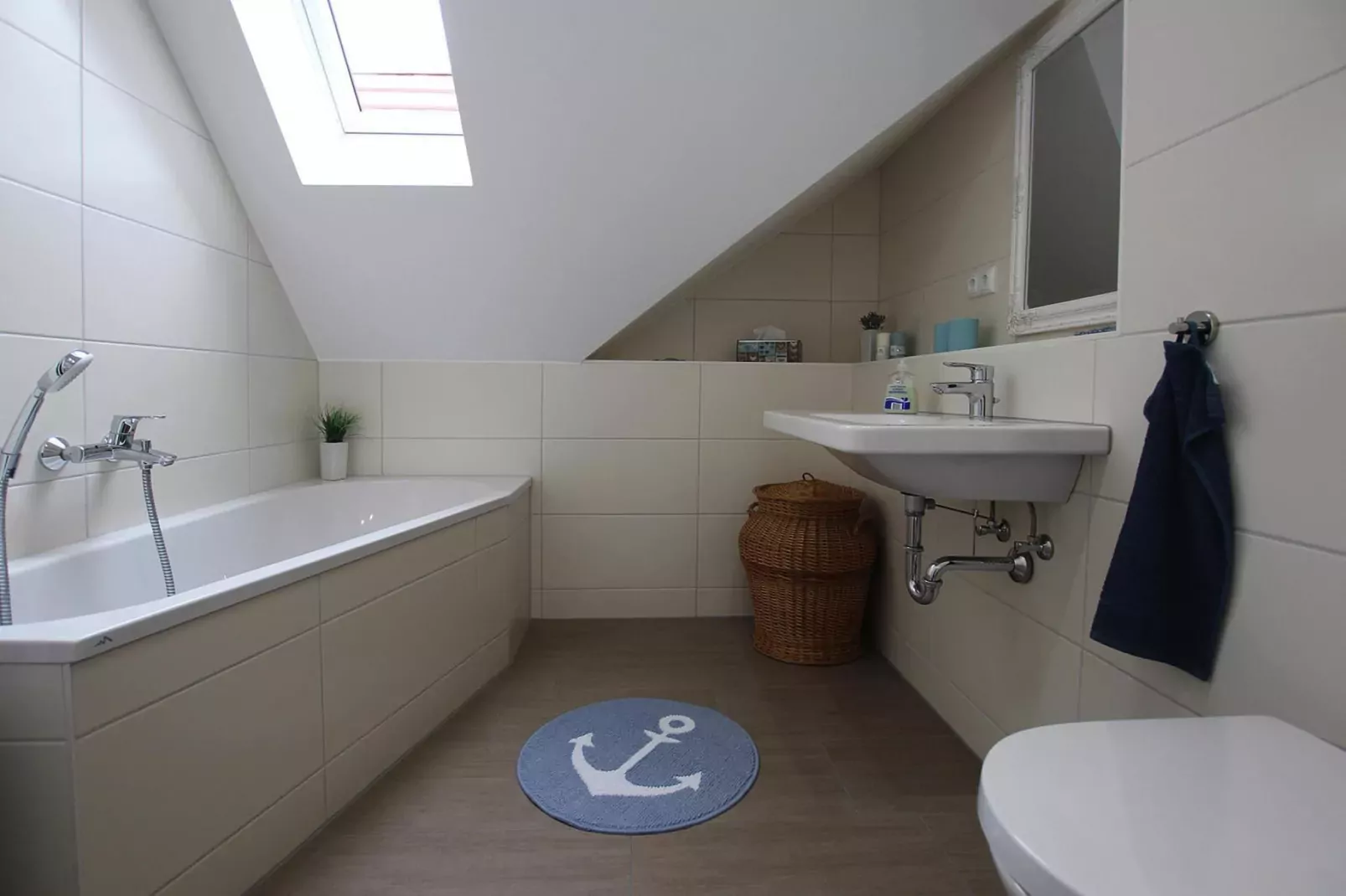 Fewo Seeblick 95 qm-Salle de bain