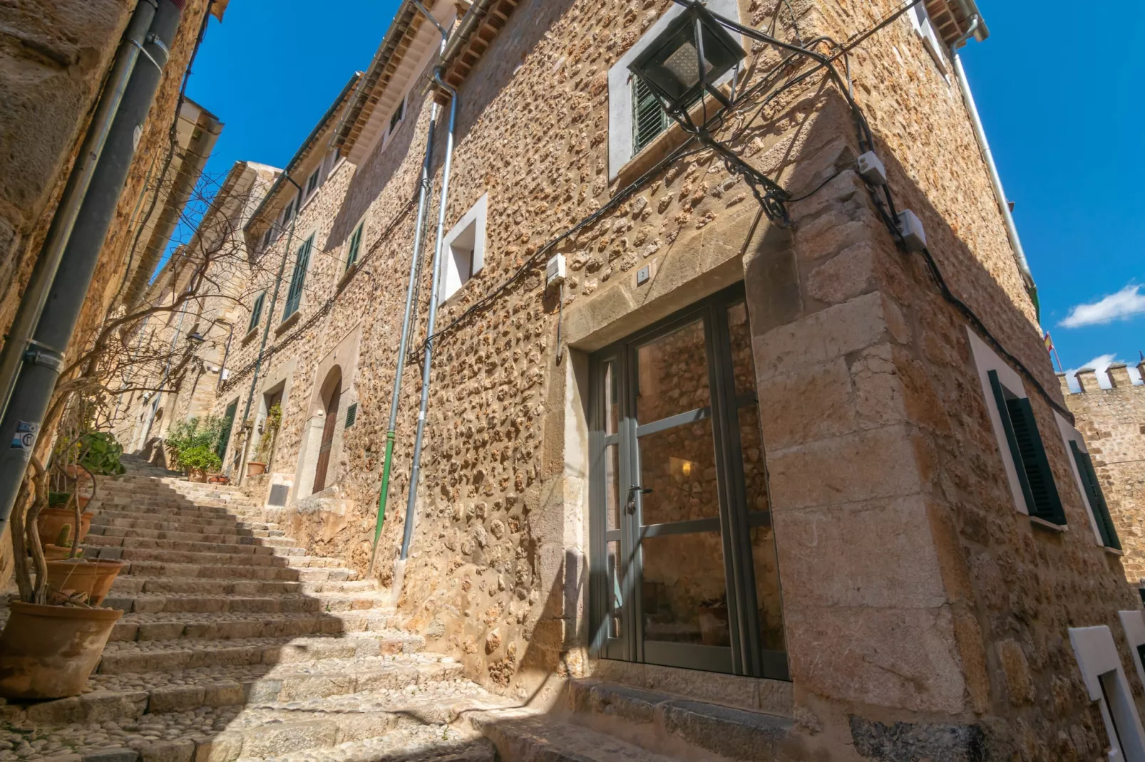 Ca'n Mayol (banyeta)-Areas summer 1km