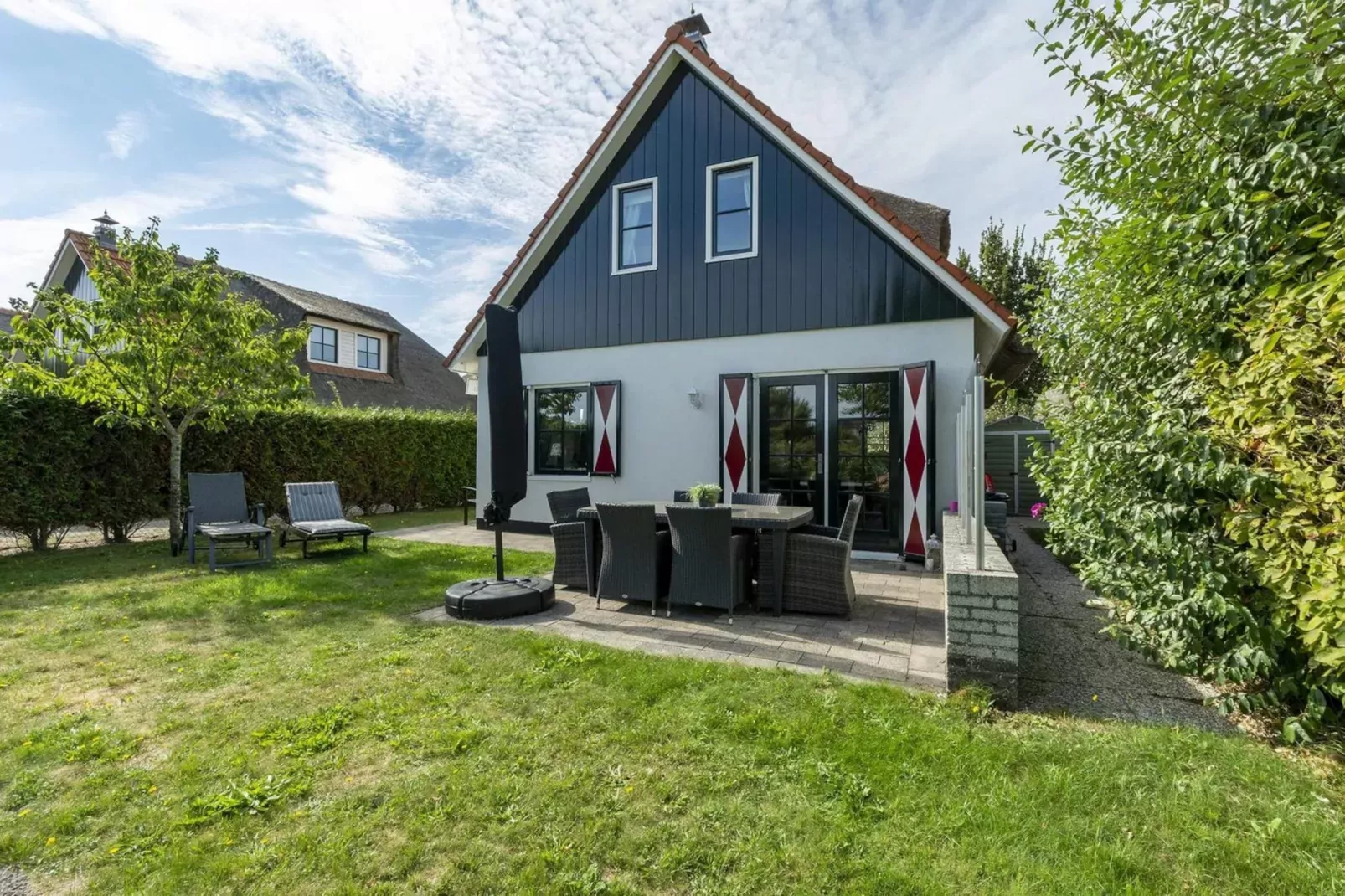 De Buitenplaats 37-Exterior summer