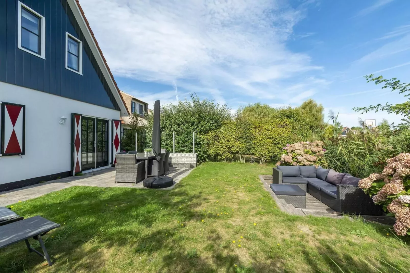 De Buitenplaats 37-Terrace balcony