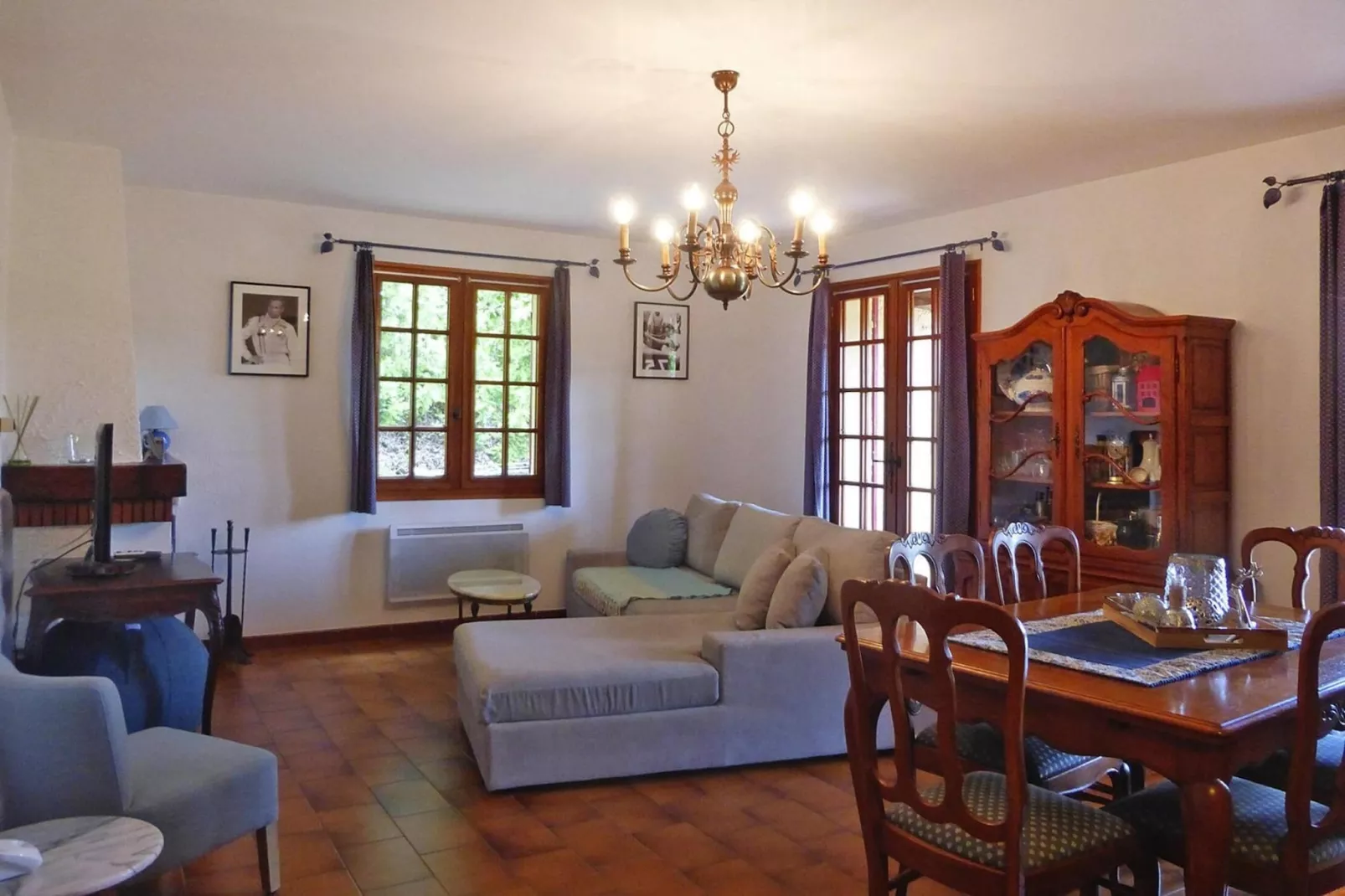 Ferienhaus in Malaucène-Living room