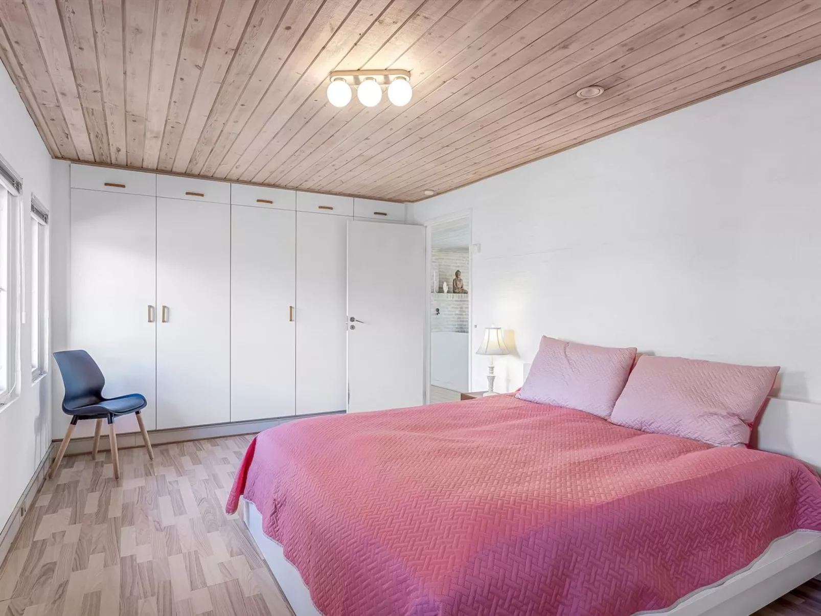 "Iara" - 500m from the sea-Inside