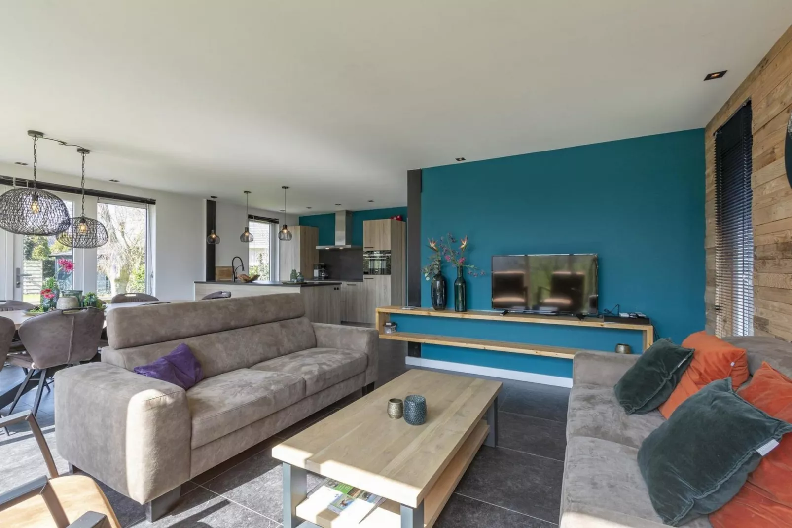 Luxe Villa Keizerskroon - Keizerkroon 63-Living room