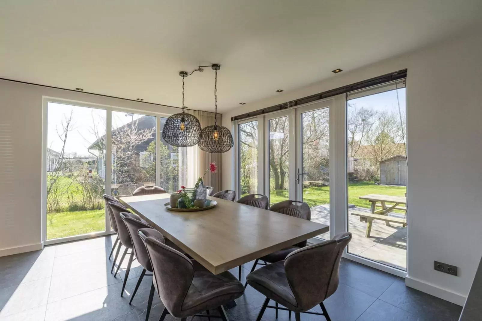 Luxe Villa Keizerskroon - Keizerkroon 63-Dining room