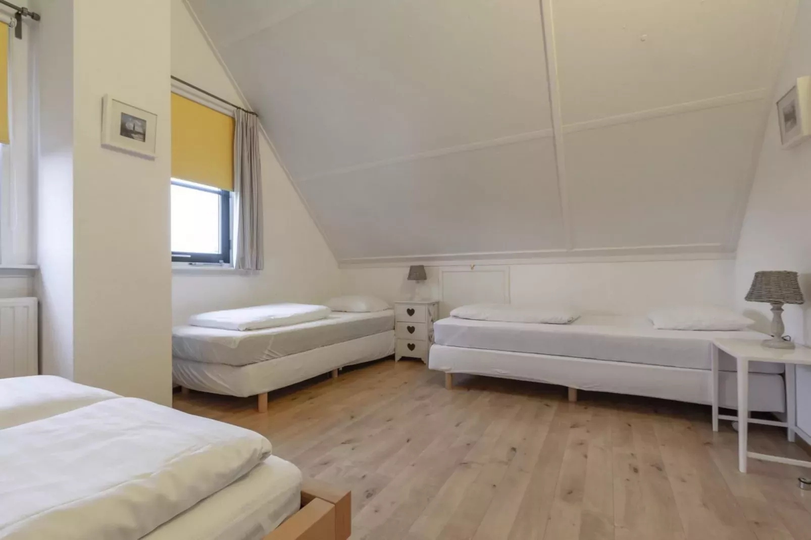 De Buitenplaats 62-Bedroom