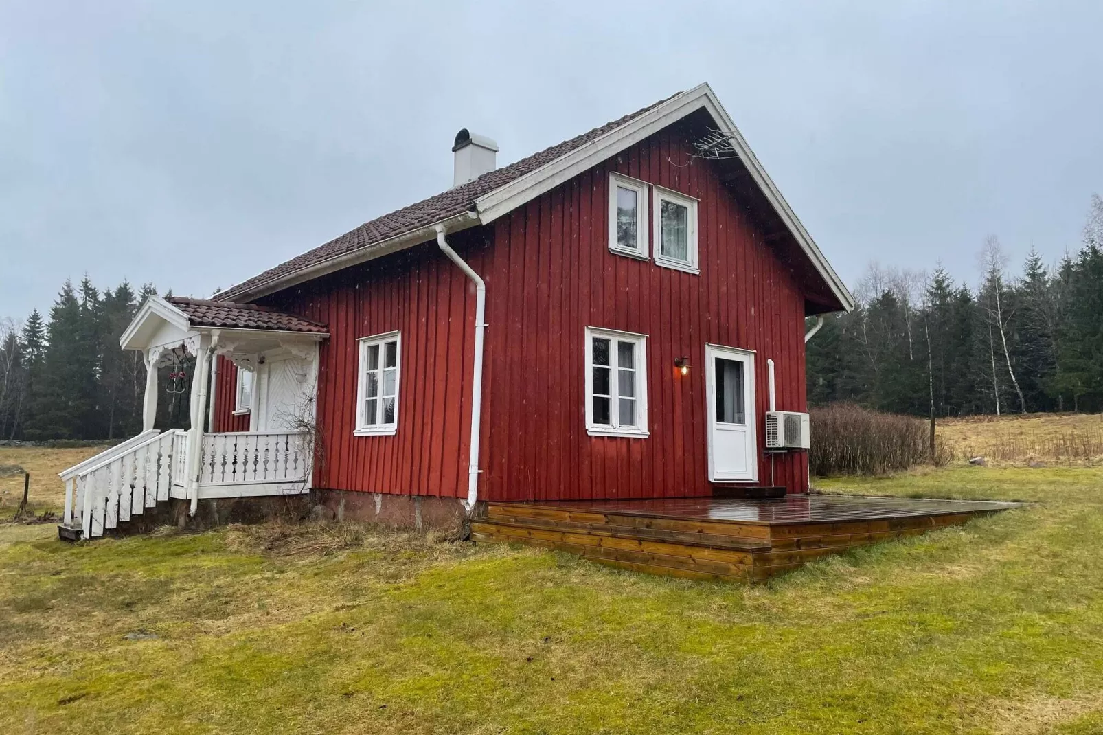 6 person holiday home in ULRICEHAMN-Outdoor