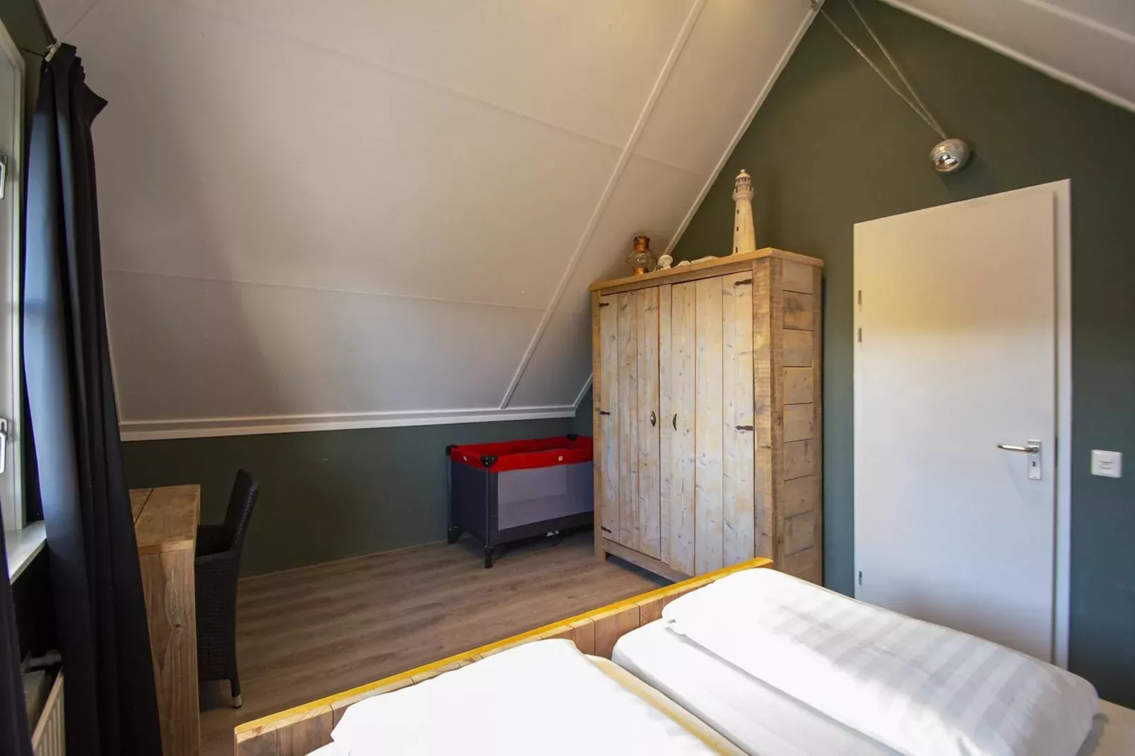 De Buitenplaats 72-Bedroom