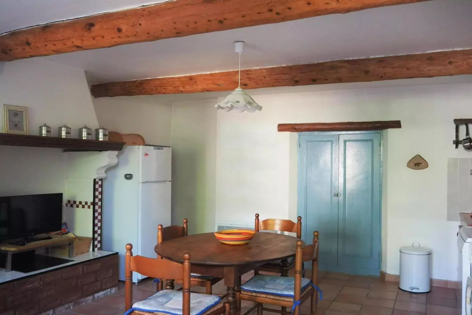 Reihenhaus in Monteux-Dining room