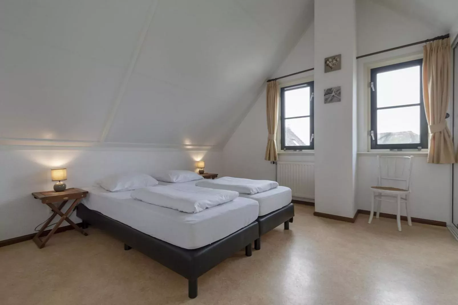 De Buitenplaats 97-Bedroom