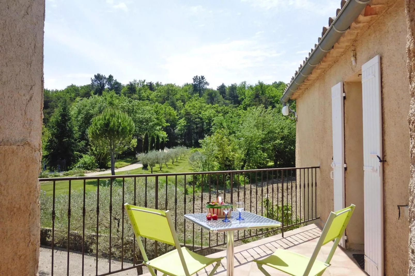 Ferienwohnung in Malaucène / Prune-Terrace balcony